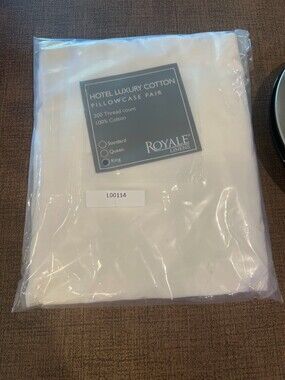 King Size White Hotel Cotton Pillowcases 2 Pack Luxury Soft Bedding New